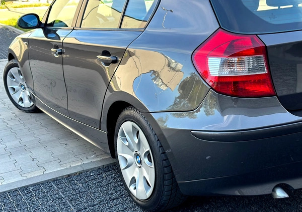BMW Seria 1 cena 15900 przebieg: 185000, rok produkcji 2006 z Poznań małe 781